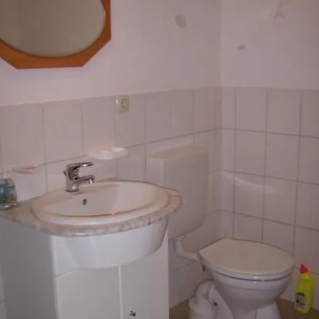 Apartment Fuer 3 Pers- By Interhome *